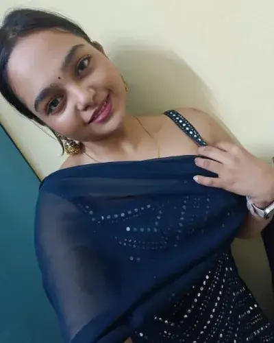 Lunavada Escorts Service